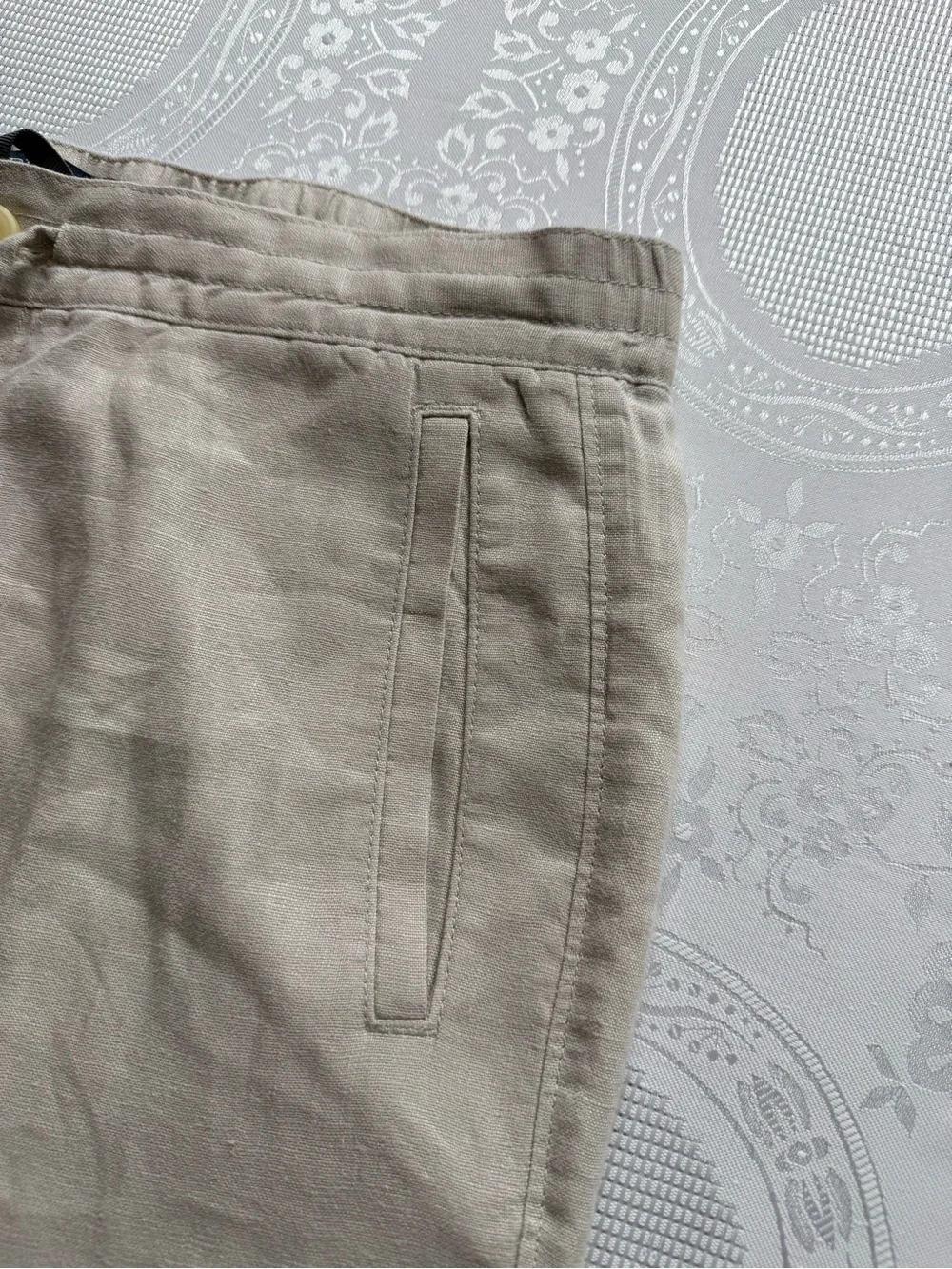 BLUE Saks Fifth Avenue Tan 100% Linen Casual Pants Elastic Waist Men’s Size 32
